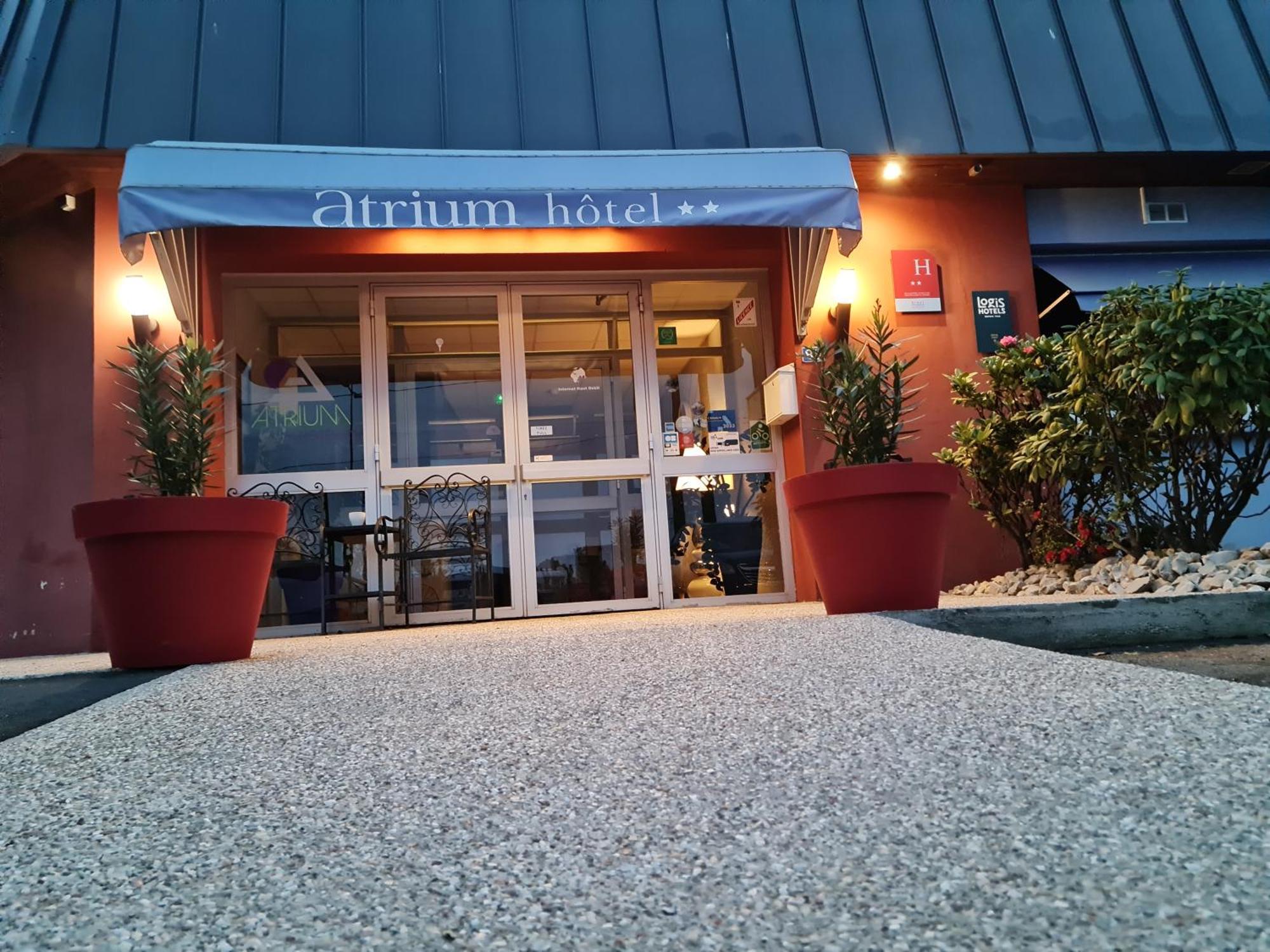 Logis Hotel Atrium Epinal Golbey Chavelot Bagian luar foto