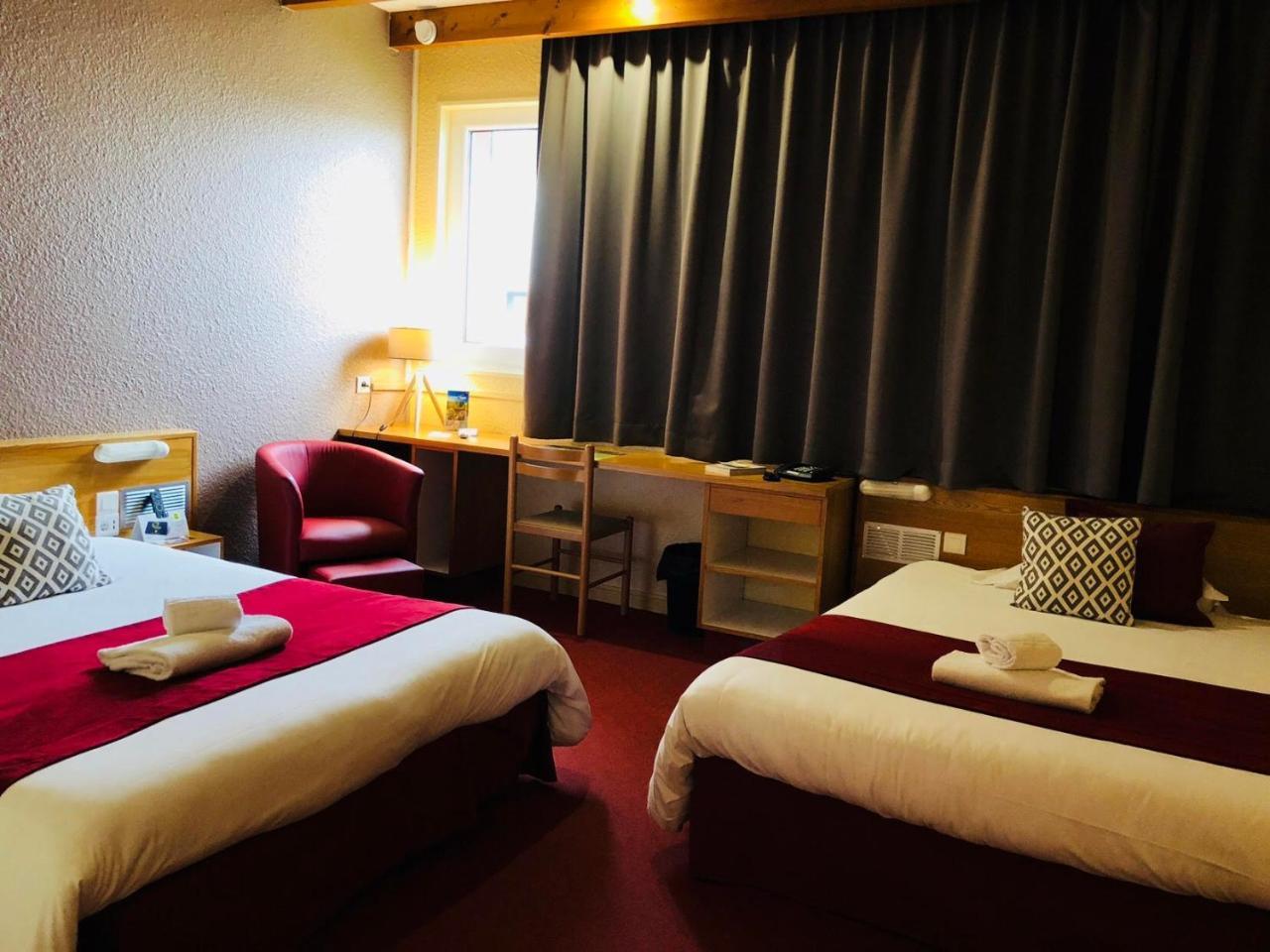 Logis Hotel Atrium Epinal Golbey Chavelot Bagian luar foto